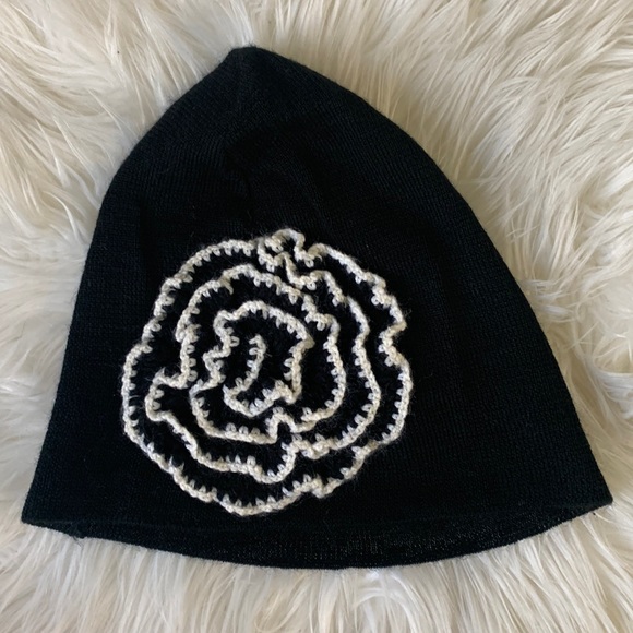 Brand: H&M Size: One size Color: Black and White - Picture 2 of 5